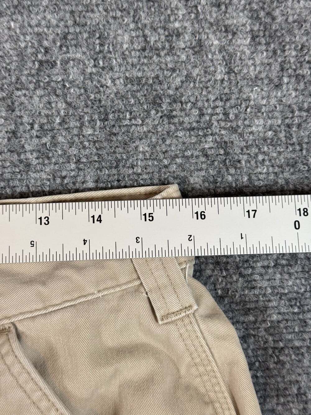 Carhartt Men’s Beige Canvas Cargo Shorts Cotton Relaxed Fit Faded Shorts Size 32 - Picture 4 of 10